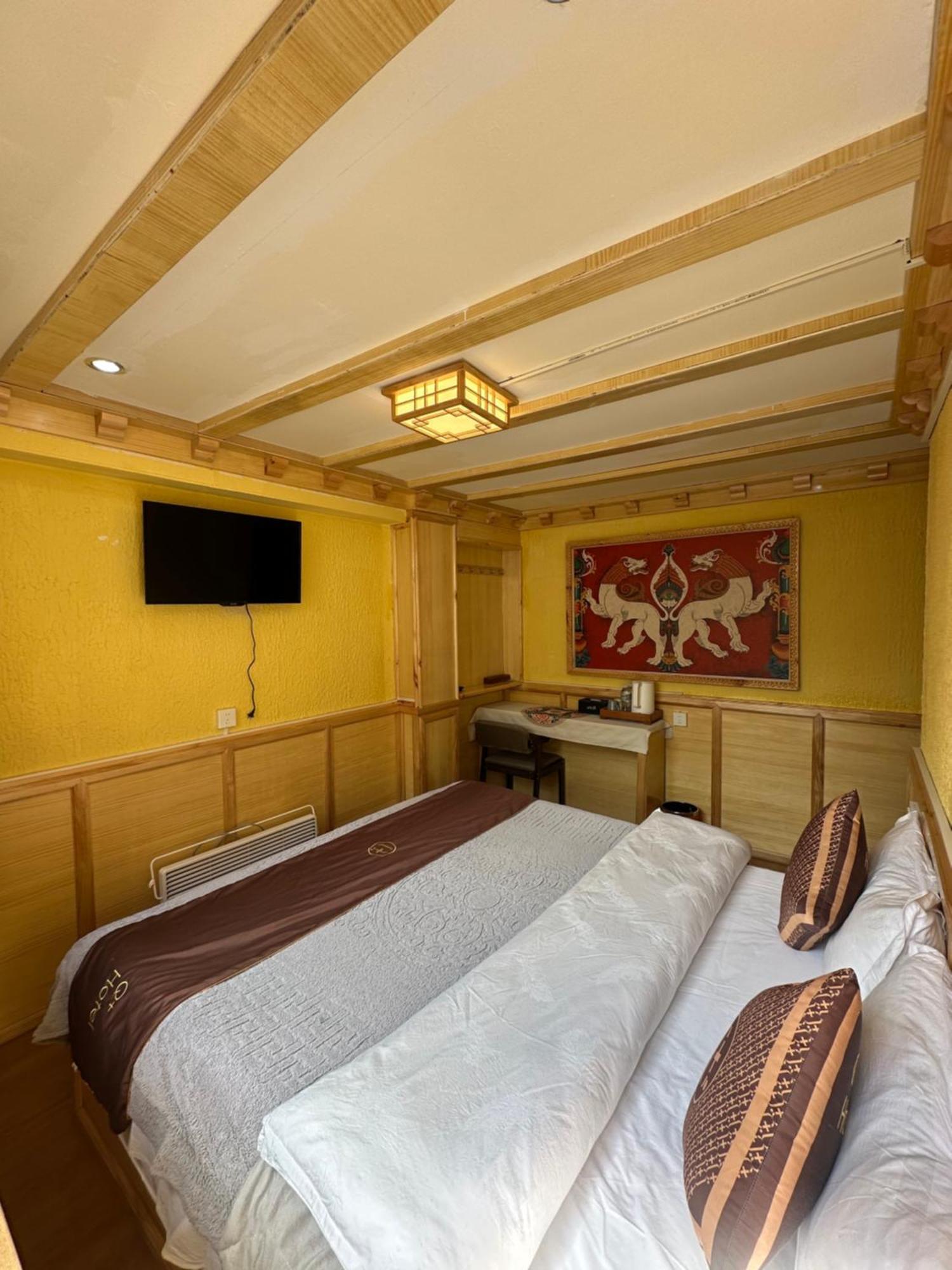 Yi'S Hostel Шангри Ла Екстериор снимка