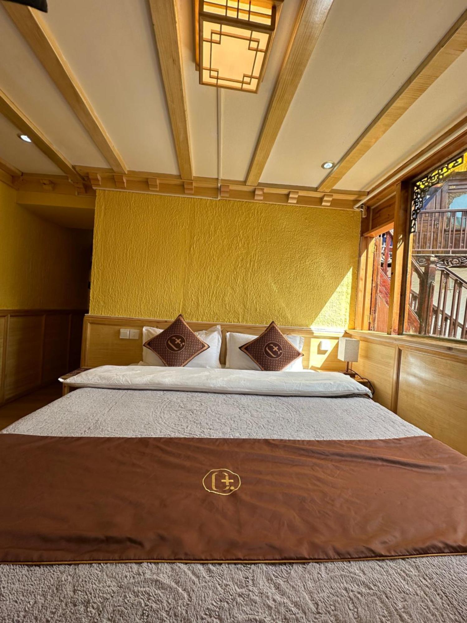 Yi'S Hostel Шангри Ла Екстериор снимка