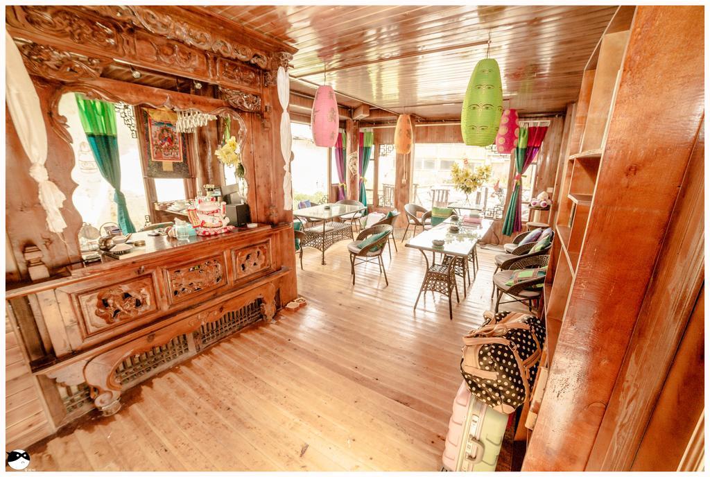 Yi'S Hostel Шангри Ла Екстериор снимка