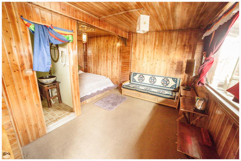 Yi'S Hostel Шангри Ла Екстериор снимка