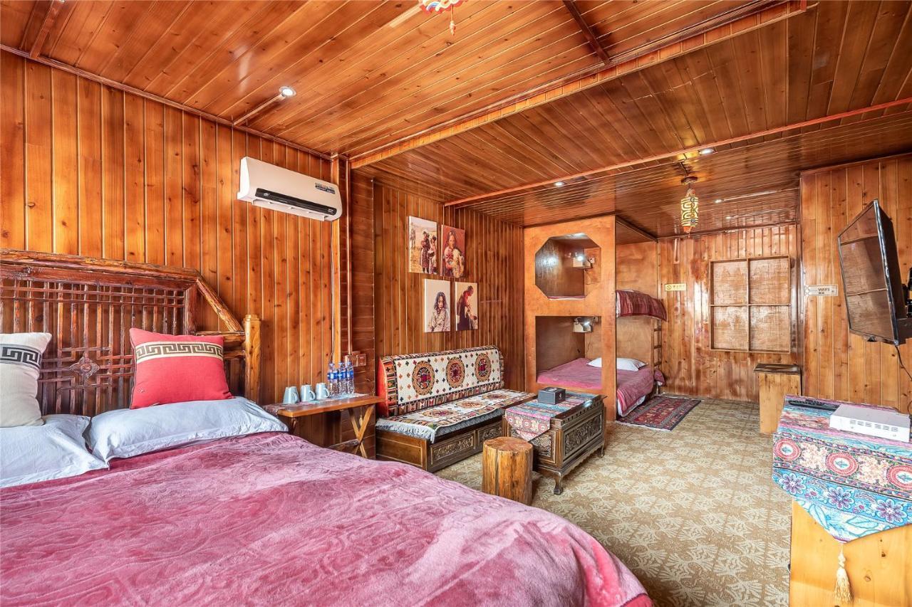 Yi'S Hostel Шангри Ла Екстериор снимка